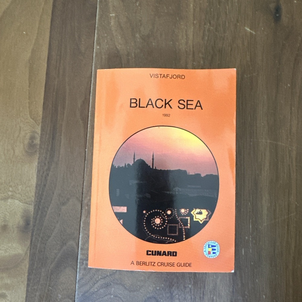 Black‎ Sea (Berlitz Pocket Guide 1992) Paperback By Berlitz Guides Vintage